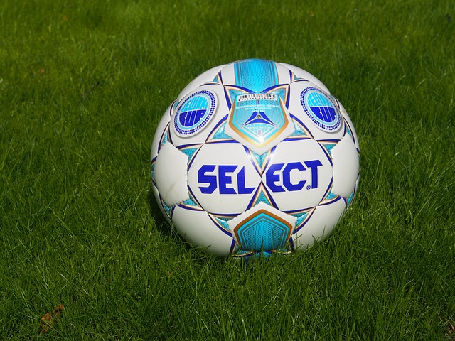 引起了更大 引起了更大